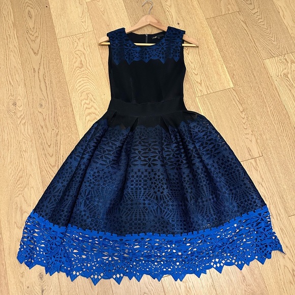 Maje Russe Honeycomb Knit And Guipure Dress Size 1 Retail $665 - Picture 5 of 8